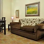 Boutique Dona Maria La Brava דירה