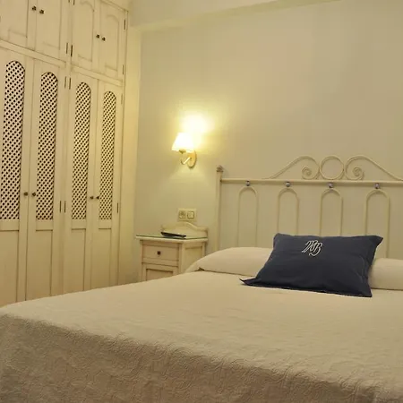 Apartamentos Boutique Dona Maria La Brava Plasencia